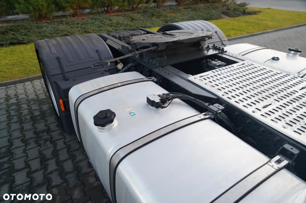 Iveco S-WAY / 530 / RETARDER / KLIMA POSTOJOWA / - 17