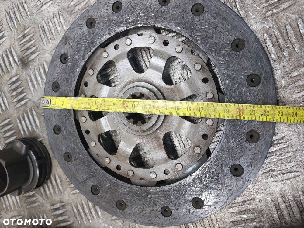 KOŁO DWUMASOWE + TARCZA + DOCISK + ŁOŻYSKO OPOROWE BMW E39 520i 2.0 24V - 9