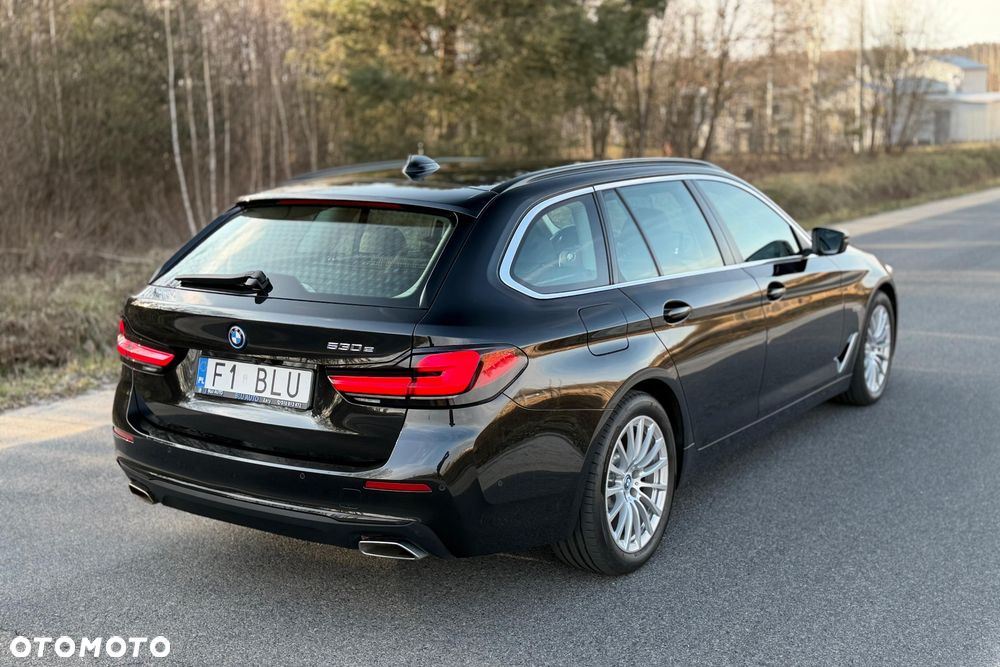 BMW Seria 5 530e Luxury Line sport - 7