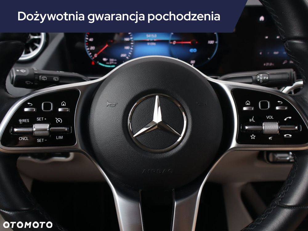 Mercedes-Benz EQA - 21