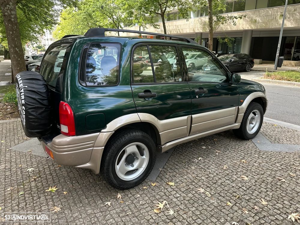Suzuki Grand Vitara Metal Top 2.0 TDi - 8