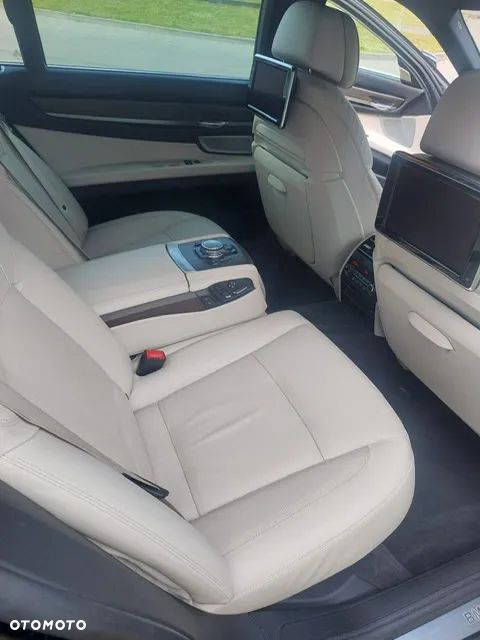 BMW Seria 7 750Ld xDrive - 9