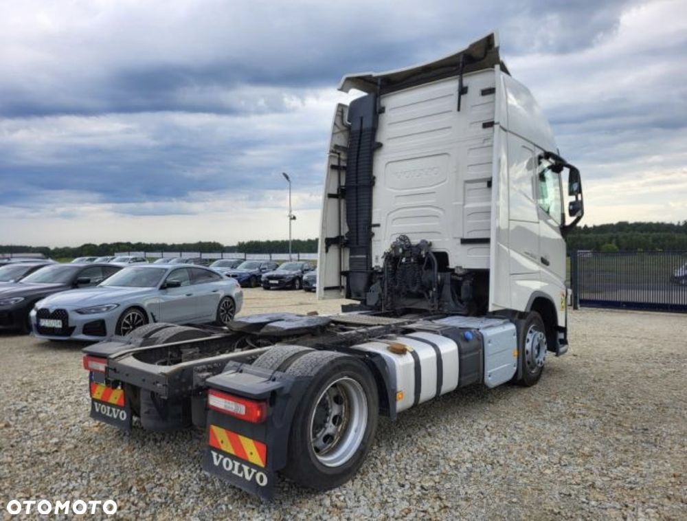 Volvo FH 500 XXL LOW DECK MEGA / TYLKO 616 412 KM PARK COOL / KLIMA POSTOJOWA / NOWY TACHOGRAF GEN2v2 / ORYGINALNY PRZEBIEG / NAJWYŻSZA KABINA XXL / 2 ZBIORNIKI PALIWOWE / CAŁE NA PODUSZCE / 2018 ROK !! - 19