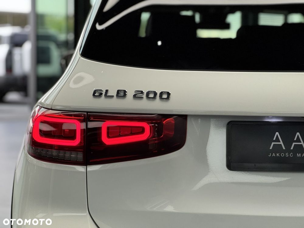 Mercedes-Benz GLB 200 AMG Line 7G-DCT - 39