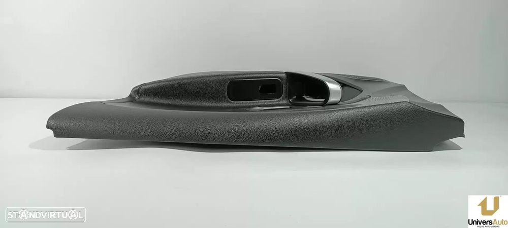 FORRA PORTA FRONTAL DIREITA MERCEDES-BENZ CLASSE A 2019 -A1777202400 - 2