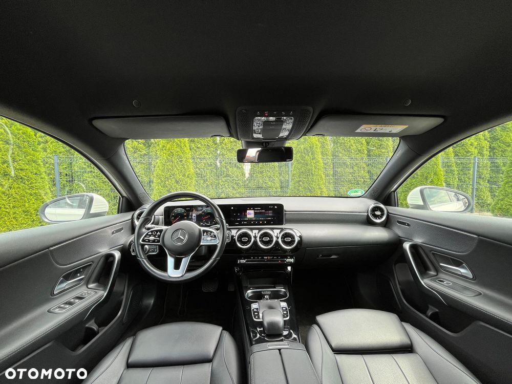 Mercedes-Benz Klasa A 220 7G-DCT Style - 20