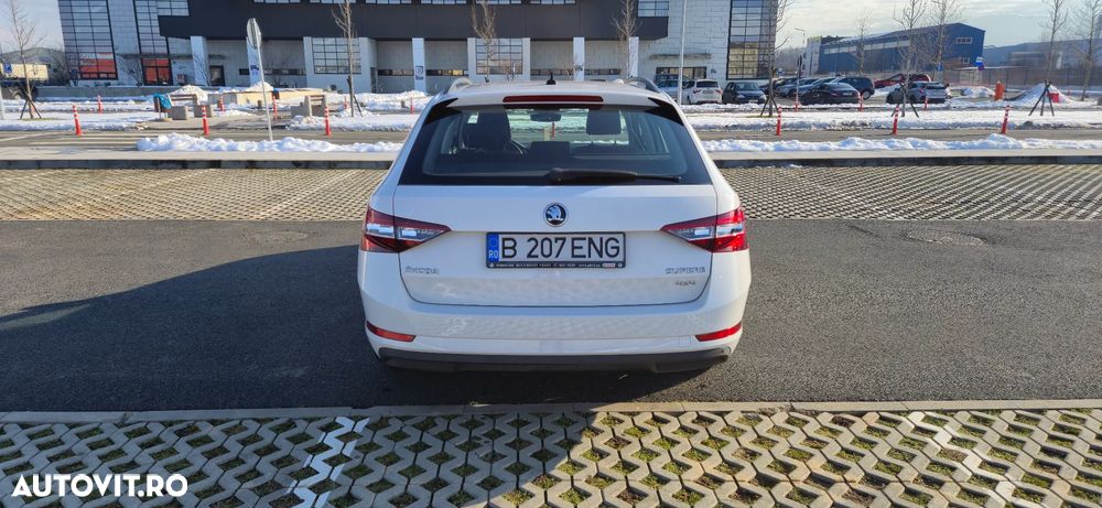 SKODA Superb 2017 — imagine 32
