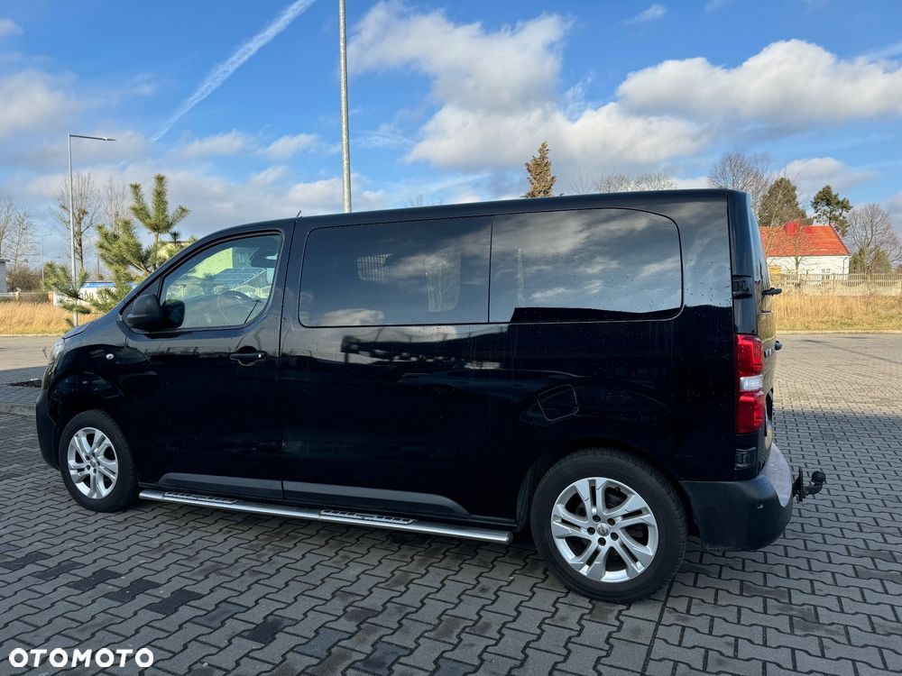 Opel Vivaro - 18