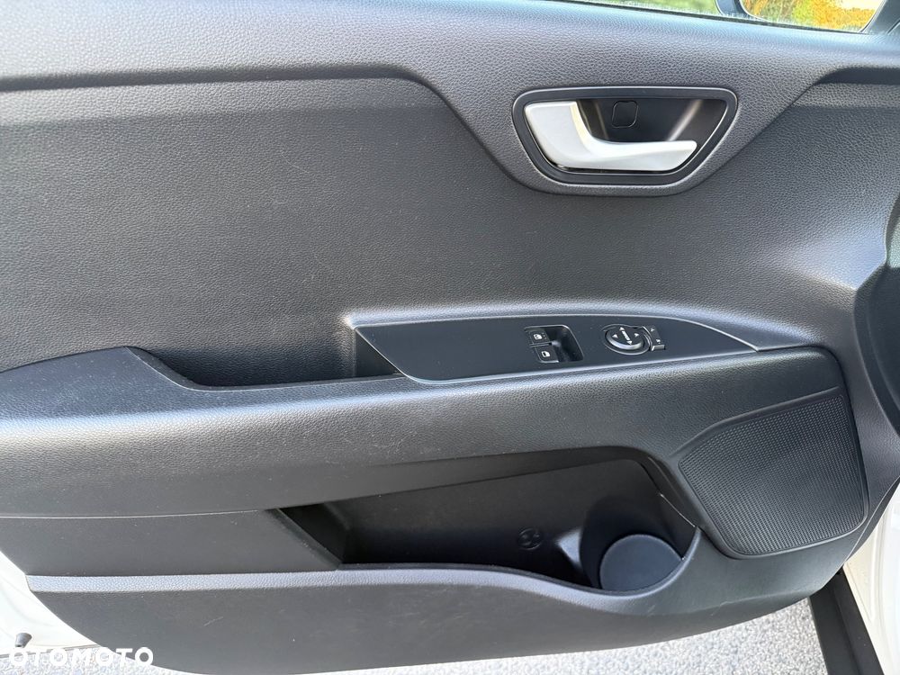 Kia Stonic 1.2 M - 15