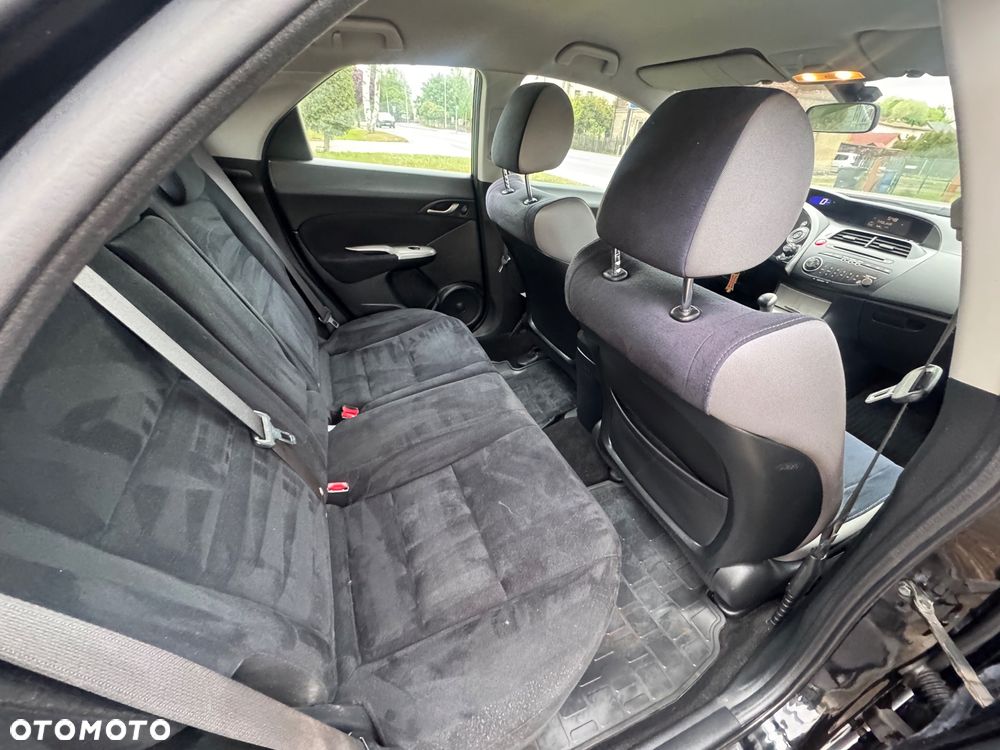 Honda Civic 1.8 Comfort - 10