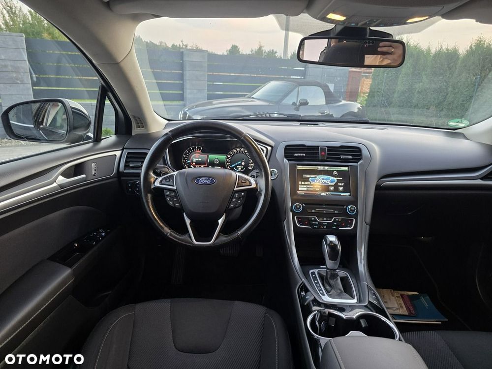 Ford Mondeo - 29