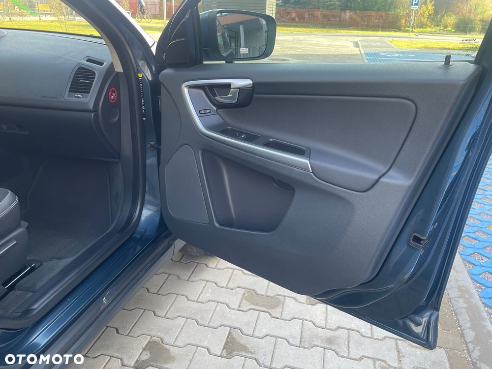 Volvo XC 60 D5 AWD - 20