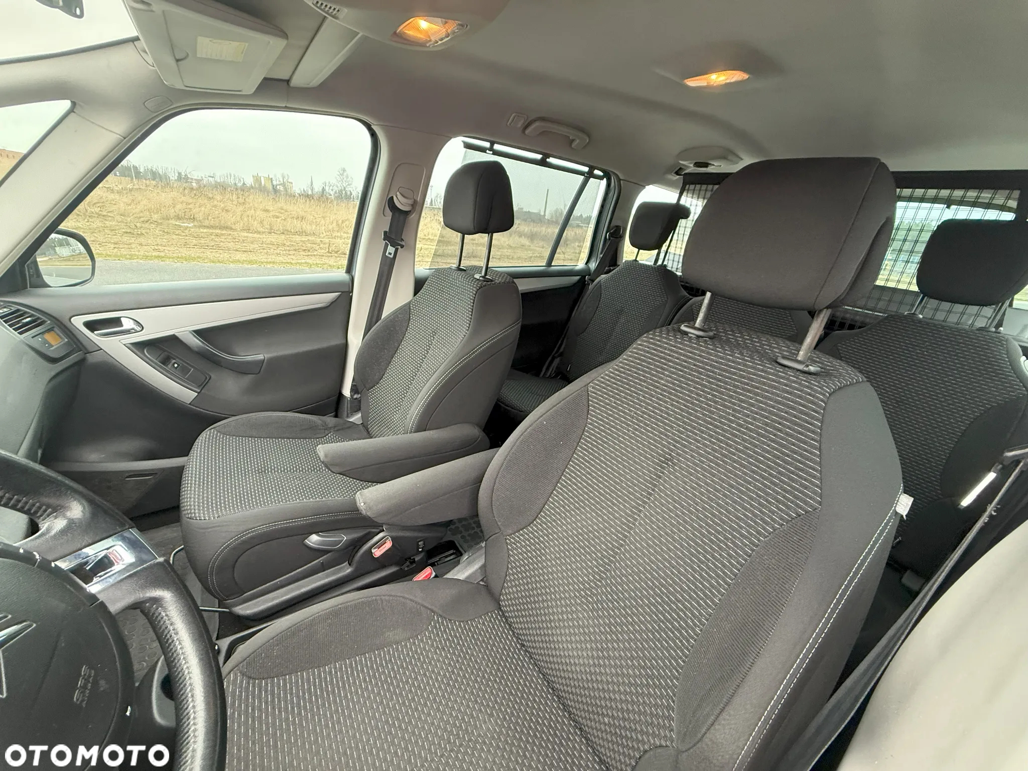 Citroën C4 Grand Picasso 2.0i Exclusive MCP - 18