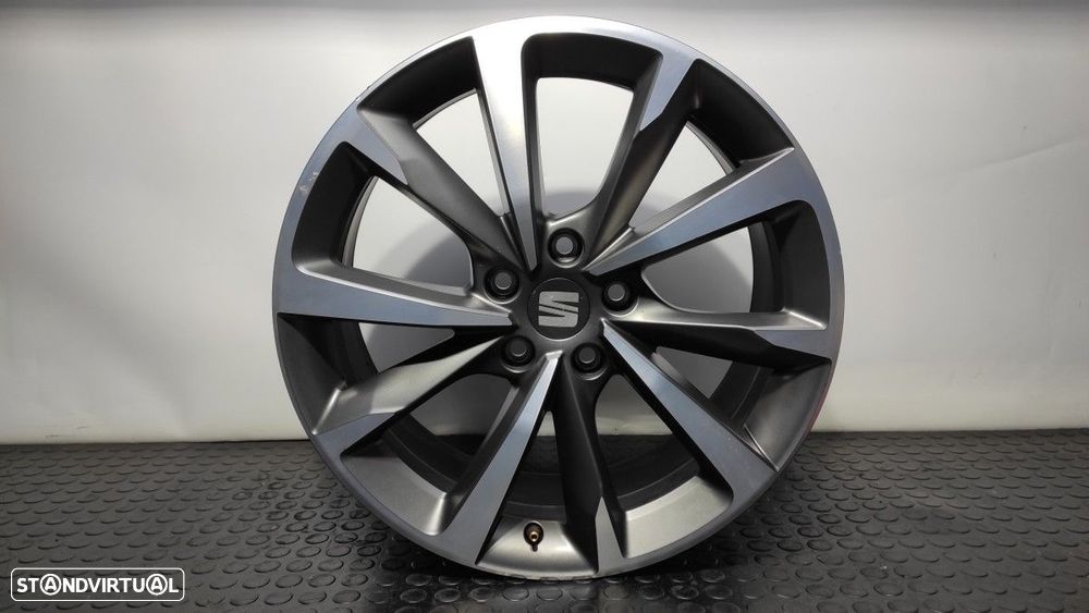 PNEU SEAT LEON SPORTSTOURER (KL8) FR - 1