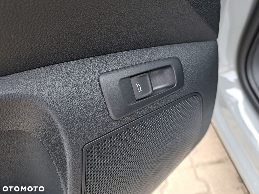 Skoda Karoq 1.5 TSI ACT Edition 130 DSG - 13