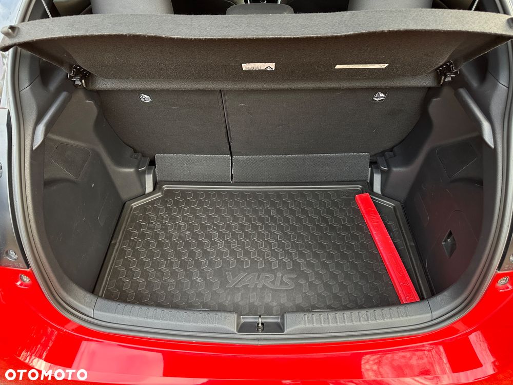 Toyota Yaris - 14