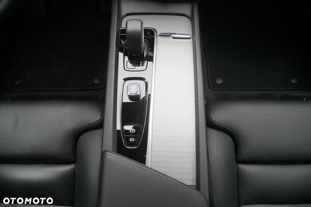 Volvo XC 60 - 11