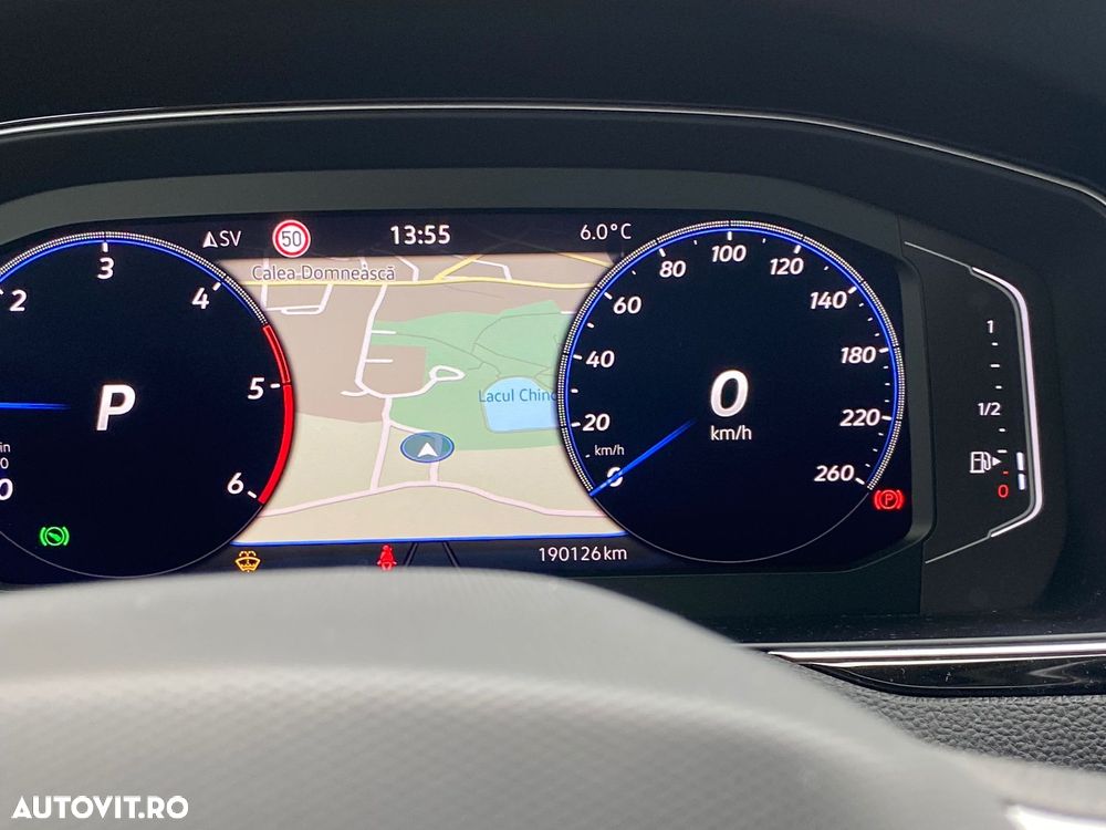 Volkswagen Passat - 24