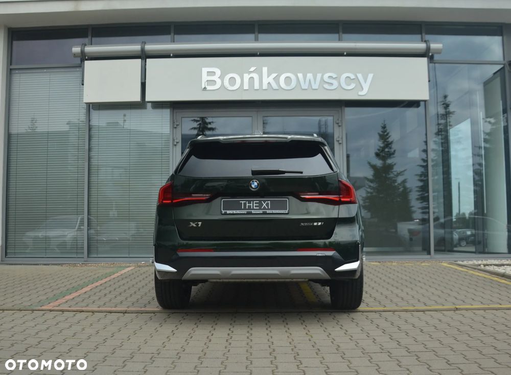 BMW X1 xDrive23i mHEV xLine - 13