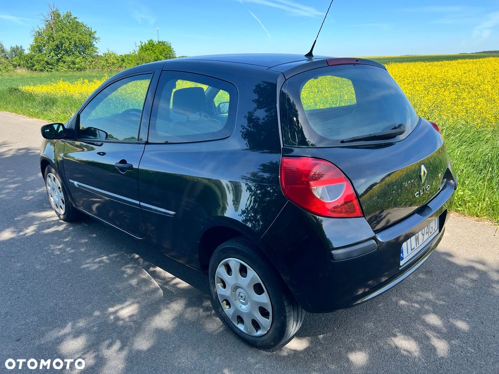 Renault Clio - 5