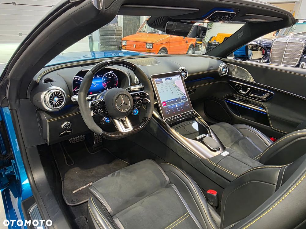 Mercedes-Benz SL AMG 63 4-Matic+ - 17