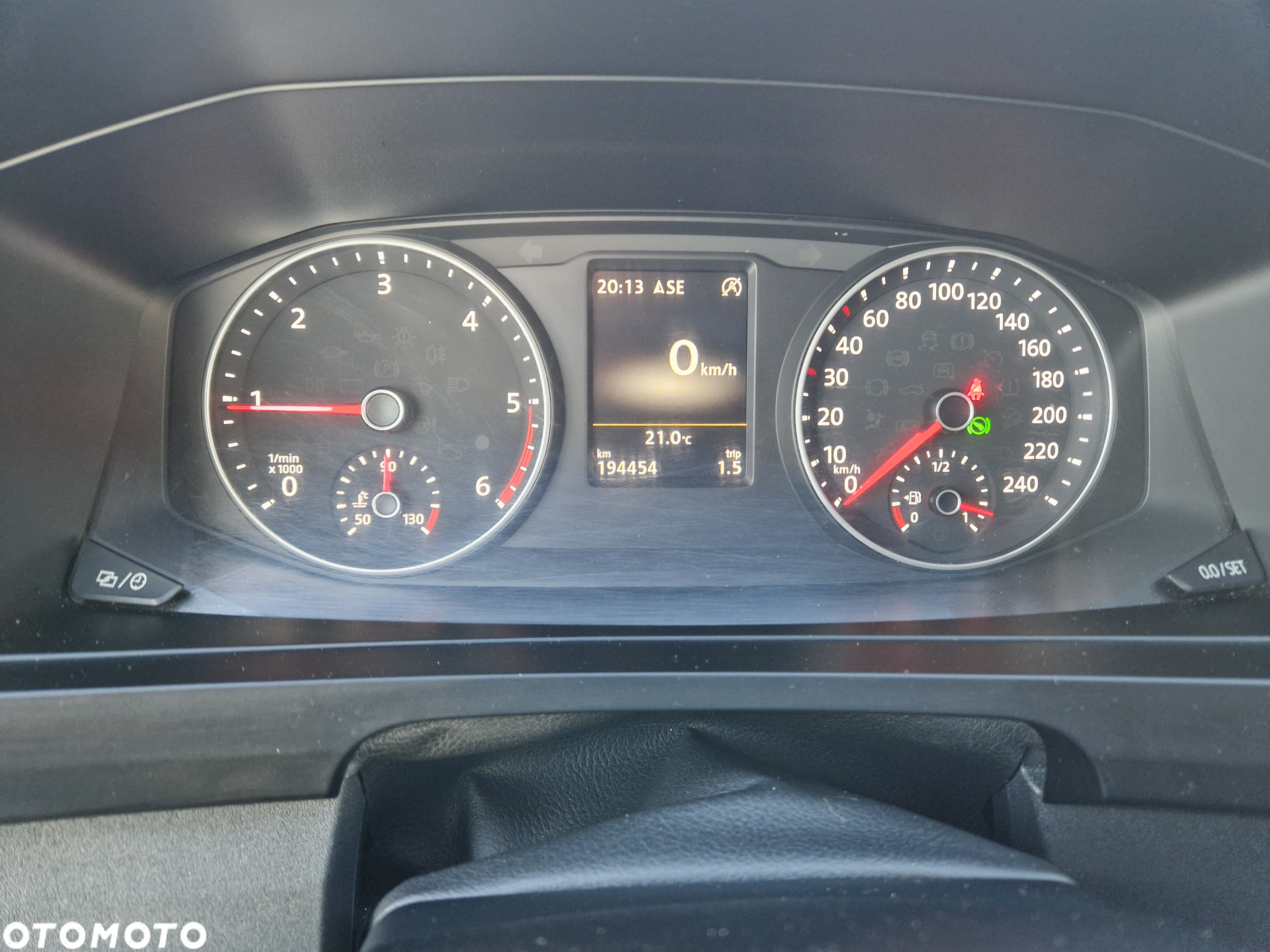 Volkswagen Caravelle 2.0 BiTDI L2 Highline 4Motion DSG - 32