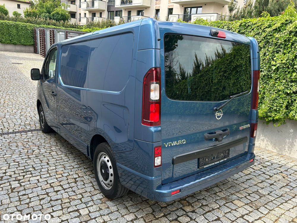 Opel Vivaro - 13