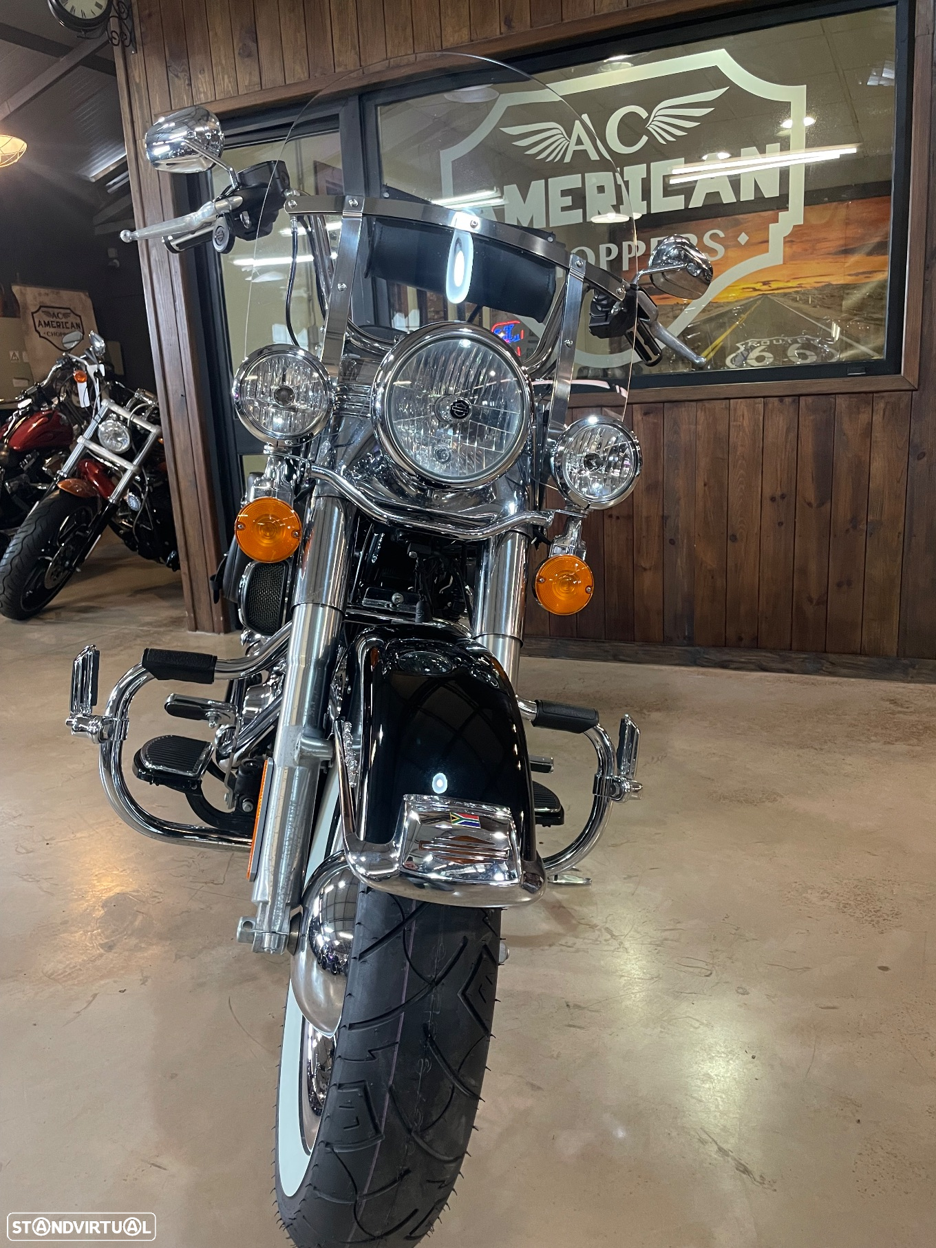Harley-Davidson FLSTCI - 8