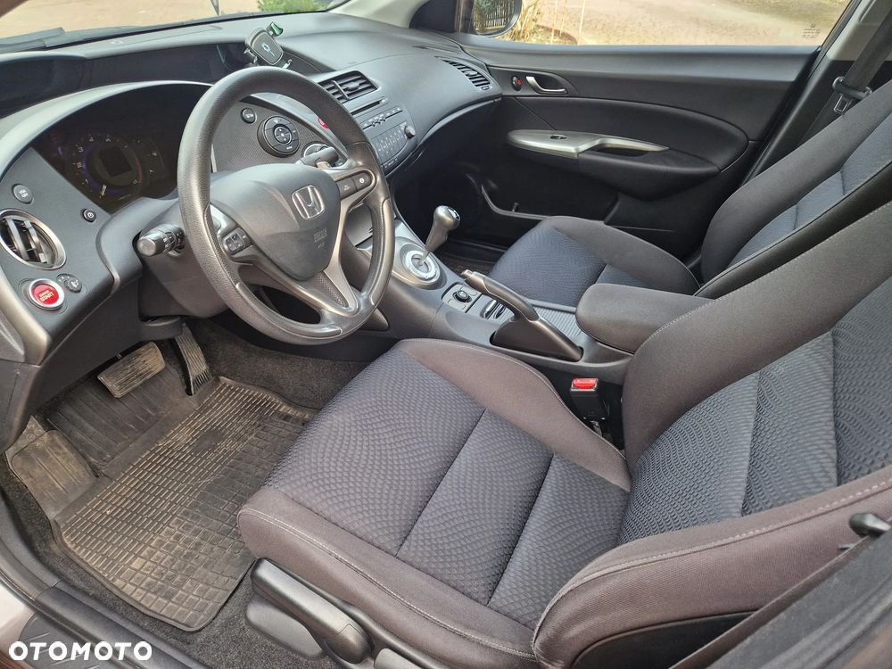 Honda Civic - 9