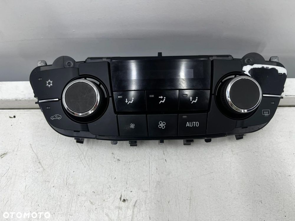 Panel klimatyzacji Opel Insignia A 08-17r. sterowania nawiewem wentylacją 13273097 - 1