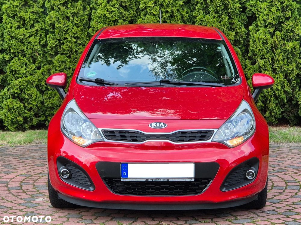 Kia Rio 1.2 Dream Team Edition - 13