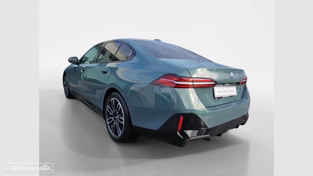 BMW i5 eDrive40 Pack Desportivo M - 5