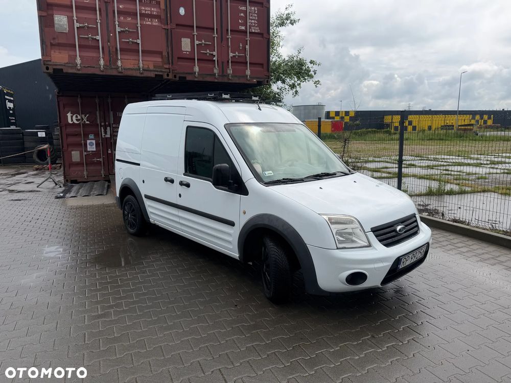 Ford Transit Connect - 4