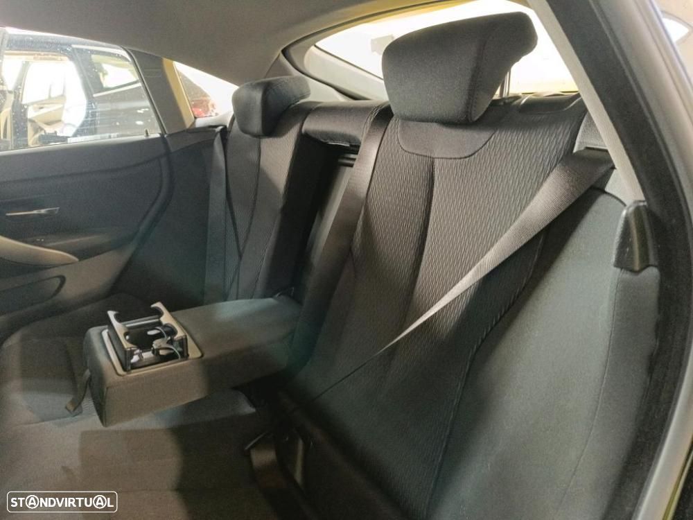 BMW 418 Gran Coupé d Advantage Auto - 6