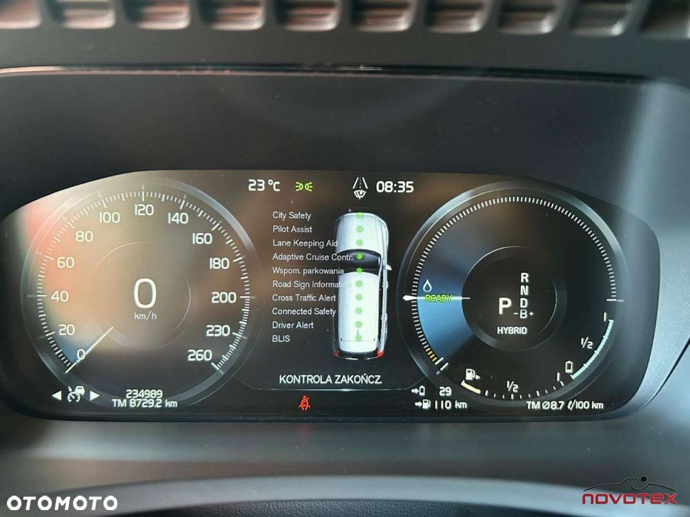 Volvo XC 90 - 11