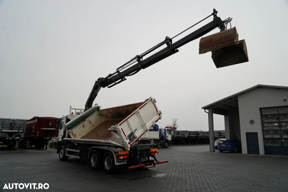 Renault C 430 / 6x4 / BASCUNĂ CU DOUĂ LATE / BASCUNĂ HIDRAULICĂ + HIAB 211 EP-3 HDS / EURO 6 / RADIOCOMANDĂ / ROTATOARE / CUPĂ - 9