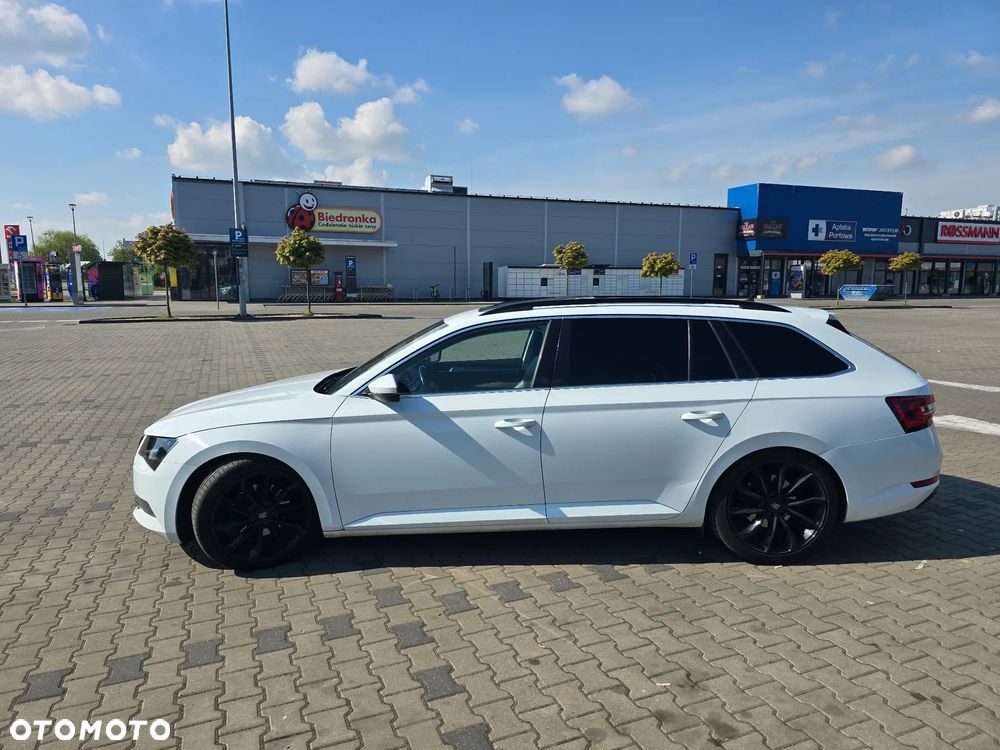 Skoda Superb 2.0 TDI Active DSG - 7