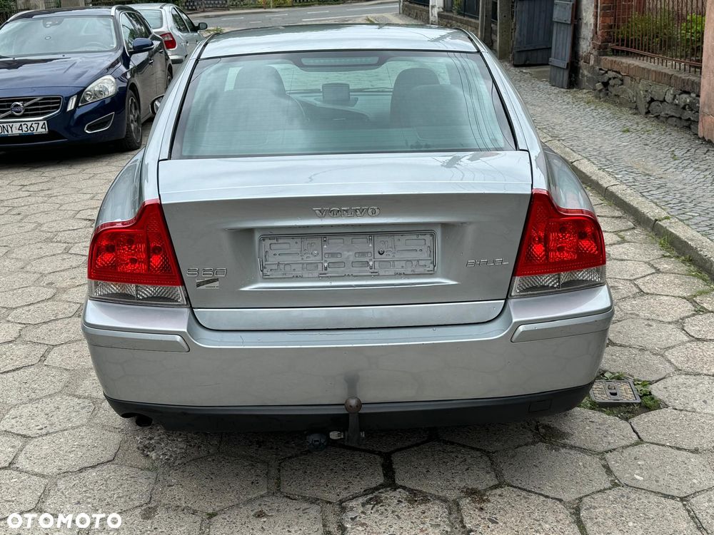Volvo S60 2.4 Momentum - 17
