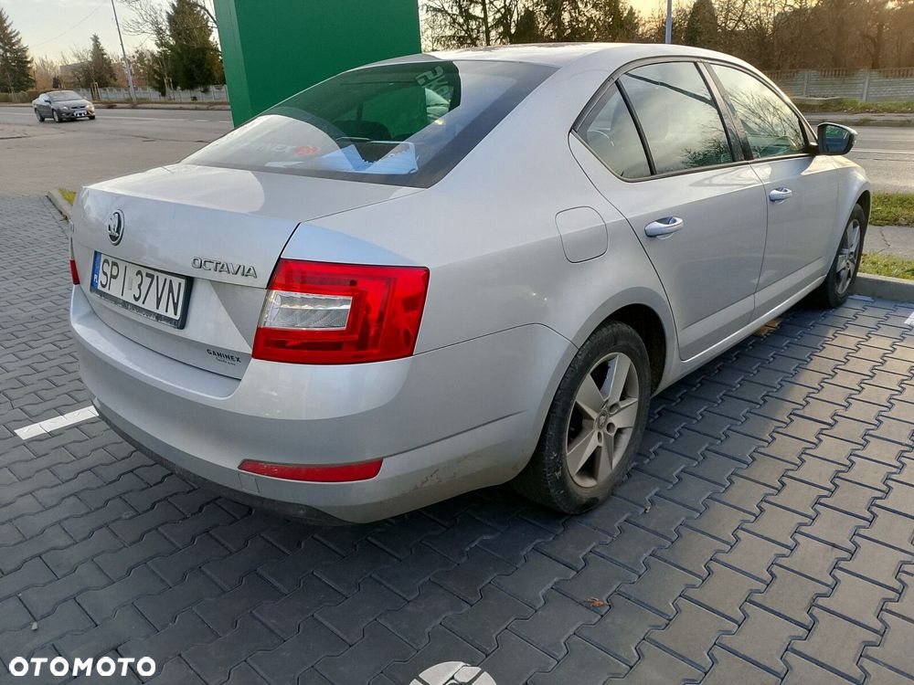 Skoda Octavia 1.6 TDI Ambition - 2