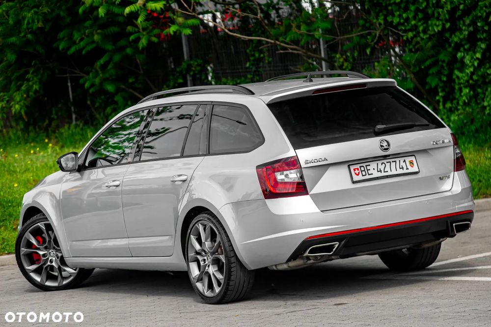 Skoda Octavia 2.0 TSI RS 230 - 9