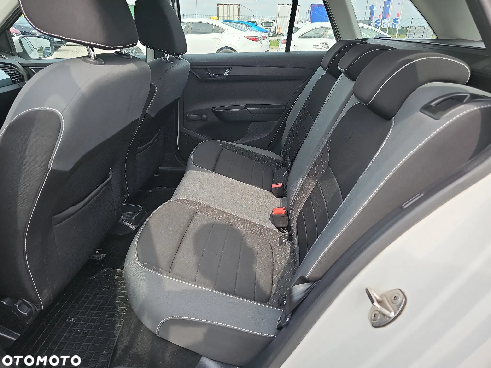Skoda Fabia 1.0 TSI Ambition - 14