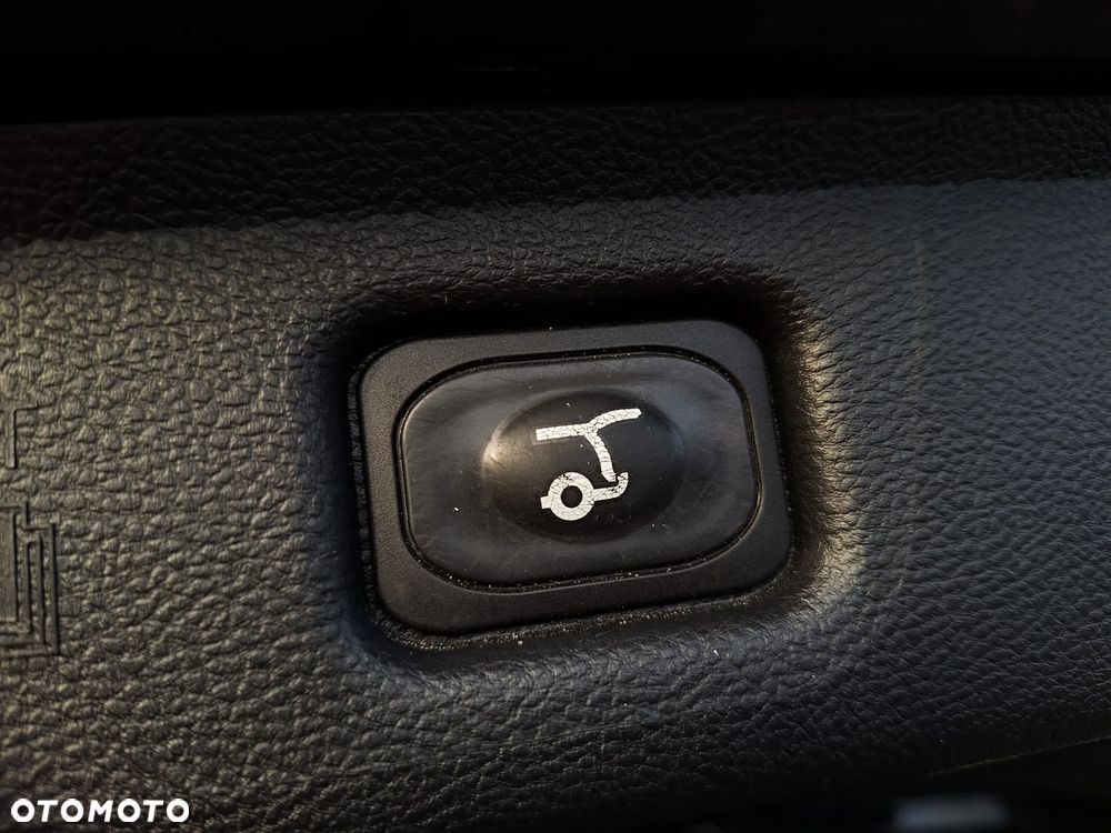 Ford S-Max 2.0 EcoBlue Titanium - 13