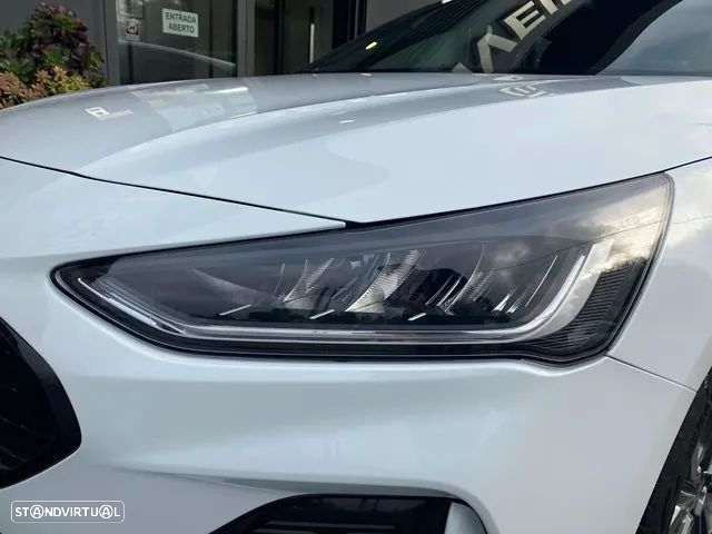 Ford Focus 1.0 EcoBoost MHEV ST-Line - 14