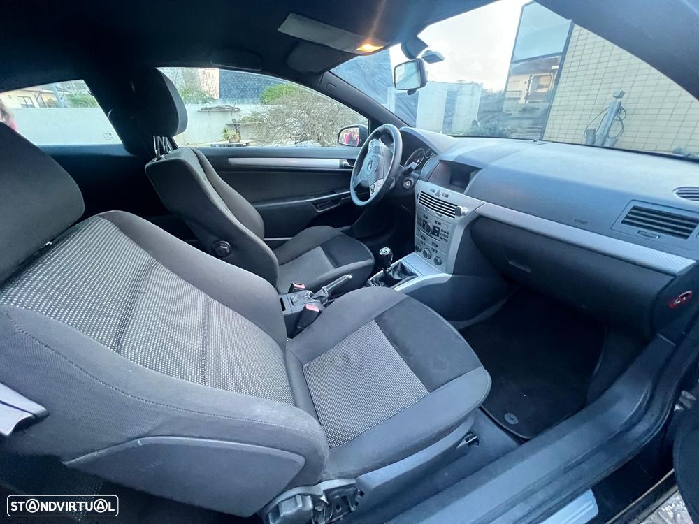 Opel Astra GTC 1.3 CDTI - 9