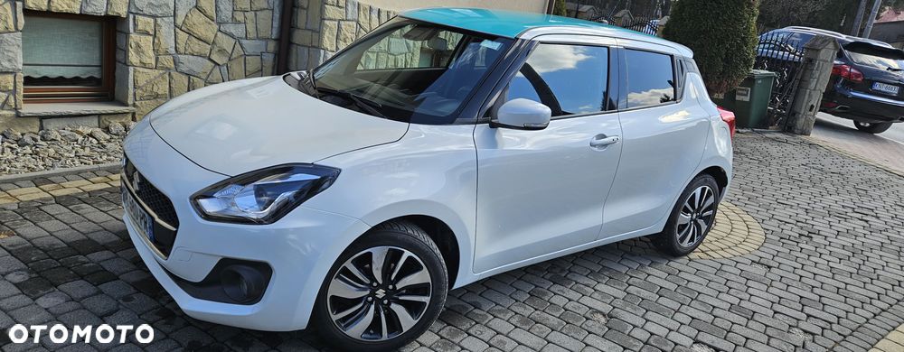 Suzuki Swift 1.2 Premium Plus - 4