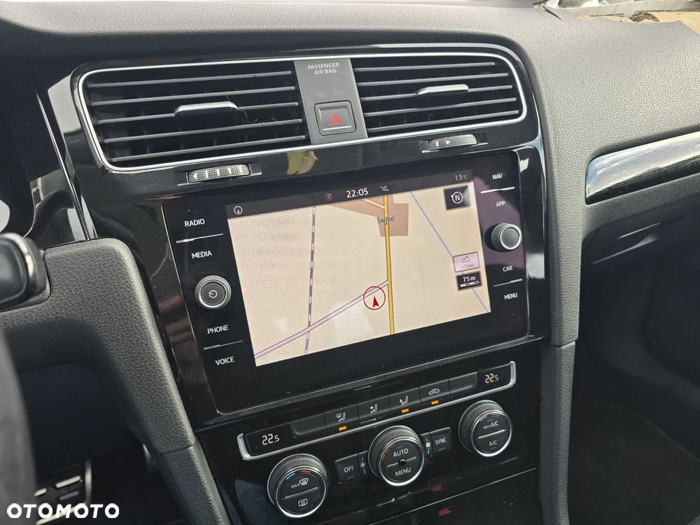 Volkswagen Golf 2.0 TDI DSG Sound - 17