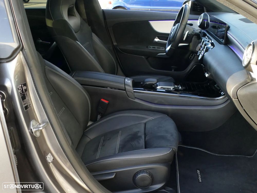 Mercedes-Benz CLA 250 e AMG Line - 25