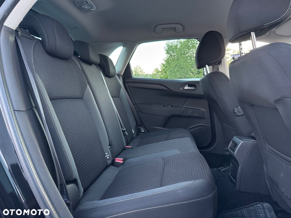 Citroën C4 BlueHDi 120 Stop&Start Selection - 19