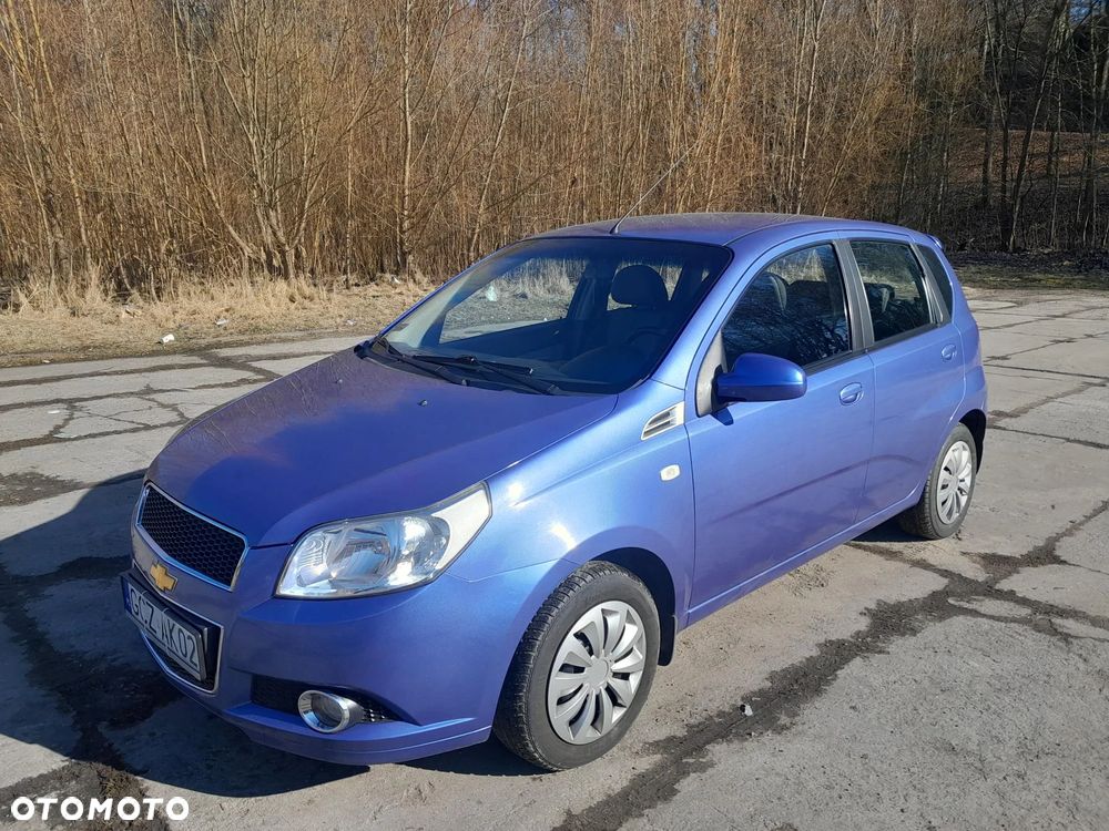 Chevrolet Aveo - 4