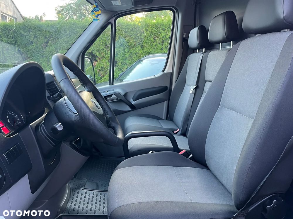 Volkswagen Crafter - 13